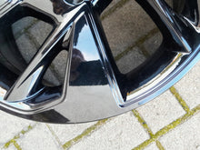 Laden Sie das Bild in den Galerie-Viewer, 1x Alufelge 16 Zoll 6.5" 4x108 32ET 9833892580 93484566 Opel Corsa F Rim Wheel FEL6779024140lx