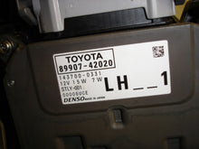 Load image into Gallery viewer, Frontscheinwerfer Toyota V Ein Stück (Rechts oder Links) Scheinwerfer Headlight SCH4220661797hl