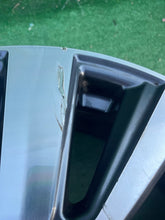Load image into Gallery viewer, 1x Alufelge 18 Zoll 7.0" 5x108 47 5ET Glanz Graphit L1TC-1007-EA Ford Puma Mg FEL3672373646ge