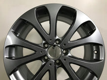 Laden Sie das Bild in den Galerie-Viewer, 1x Alufelge 18 Zoll 8.0&quot; 5x112 38ET A2534011500 Mercedes-Benz Rim Wheel