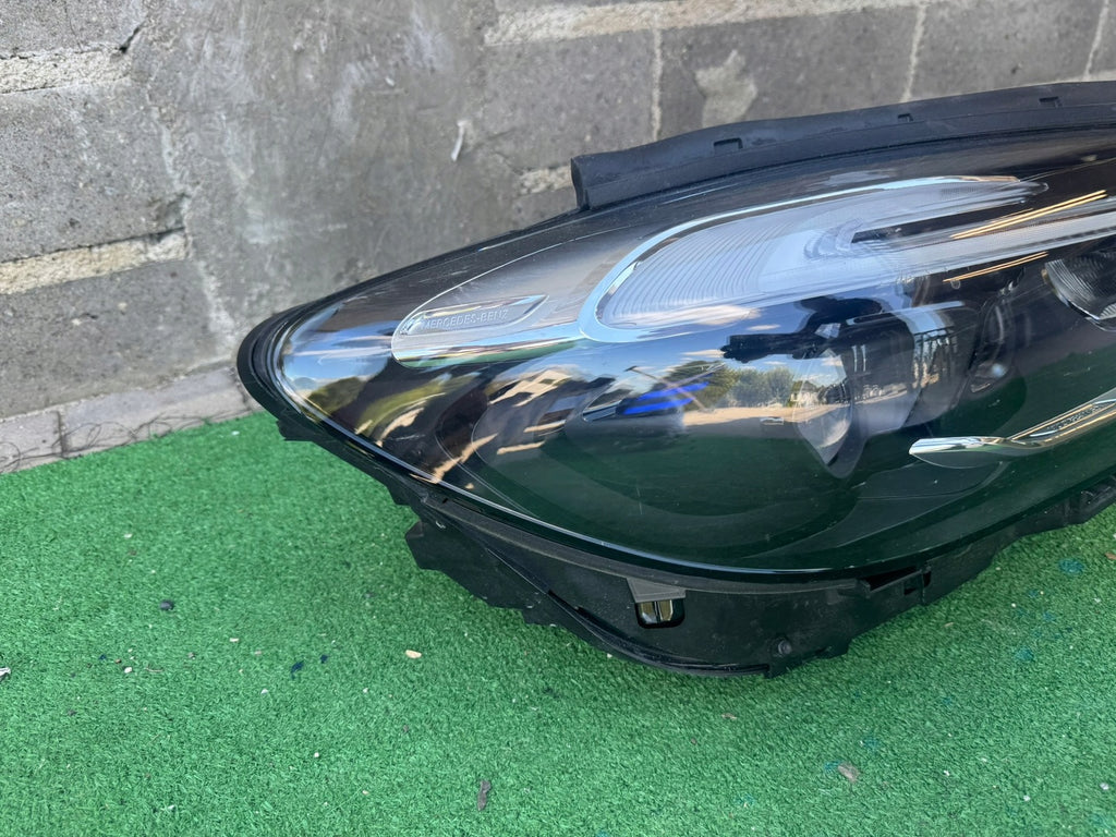 Frontscheinwerfer Mercedes-Benz W247 A2479061404 LED Rechts Headlight SCH4905377962hl