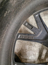 Load image into Gallery viewer, 1x Alufelge 19 Zoll 8.0" 5x112 30ET Glanz Schwarz 8747405 BMW 5 G31 G30 FEL7042018138tt