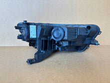 Laden Sie das Bild in den Galerie-Viewer, Frontscheinwerfer Ford Connect EBT61202501 Links Scheinwerfer Headlight SCH9281621194pc