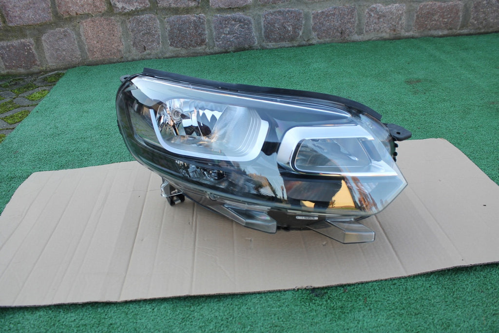 Frontscheinwerfer Citroën Jumpy Vivaro C 9808567880-00 Rechts Headlight SCH3354038463ne