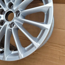 Laden Sie das Bild in den Galerie-Viewer, 1x Alufelge 17 Zoll 7.5" 5x112 8V0601025BN Audi A3 Rim Wheel FEL4239822293fa