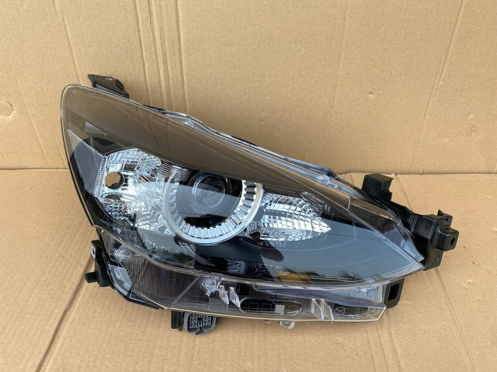 Frontscheinwerfer Mazda II D43N-51030 LED Rechts Scheinwerfer Headlight