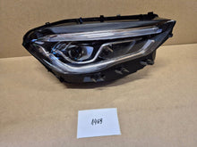 Laden Sie das Bild in den Galerie-Viewer, Frontscheinwerfer Mercedes-Benz W247 A2479066401 LED Rechts Headlight SCH1268244365ce