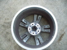 Laden Sie das Bild in den Galerie-Viewer, 1x Alufelge 18 Zoll 9.0" 5x112 28ET Glanz Silber 8091465 BMW G29 Rim Wheel FEL1579860620ly
