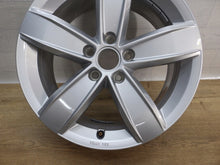 Load image into Gallery viewer, 1x Alufelge 17 Zoll 6.5" 5x112 38ET Glanz Silber 5NA071497 VW Tiguan Rim Wheel FEL3561504227wb