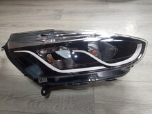 Laden Sie das Bild in den Galerie-Viewer, Frontscheinwerfer Renault Clio IV Rechts Scheinwerfer Headlight SCH5893117499cd