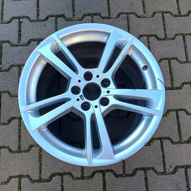1x Alufelge 19 Zoll 9.5