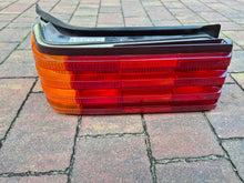 Laden Sie das Bild in den Galerie-Viewer, Rückleuchte Mercedes-Benz Sl R129 Ein Stück (Rechts oder Links) Rearlight