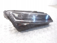 Laden Sie das Bild in den Galerie-Viewer, Frontscheinwerfer Skoda Superb III 3V1941016D Full LED Rechts Headlight