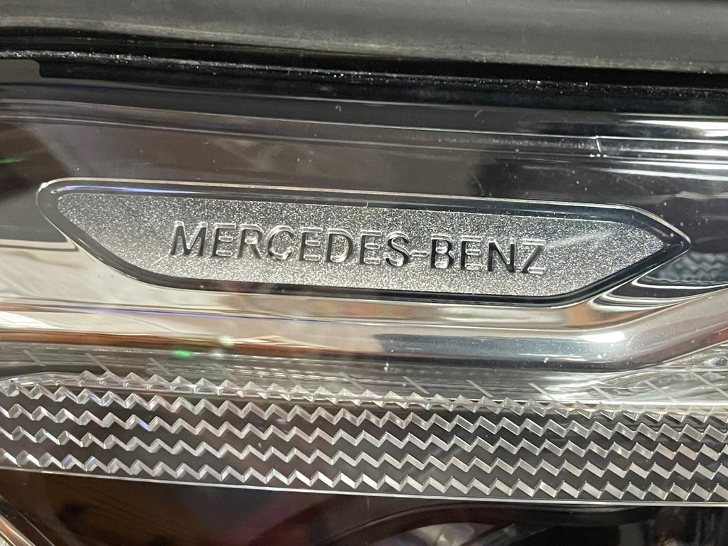 Frontscheinwerfer Mercedes-Benz Glc A2539065003 LED Rechts Headlight SCH3816172160wr