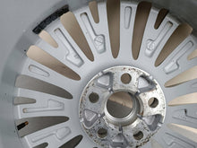 Laden Sie das Bild in den Galerie-Viewer, 1x Alufelge 18 Zoll 7.0" 5x114.3 38ET Mitsubishi Rim Wheel FEL7800073040lk
