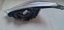 Laden Sie das Bild in den Galerie-Viewer, Frontscheinwerfer Ford Focus F1EB-13D154-AD Rechts Scheinwerfer Headlight SCH6463347516wc