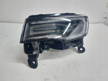 Laden Sie das Bild in den Galerie-Viewer, Frontscheinwerfer Jeep Grand Cherokee Wk2 337252 Xenon Links Headlight SCH7626408359sz