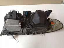 Laden Sie das Bild in den Galerie-Viewer, Frontscheinwerfer BMW 7 E38 Rechts Scheinwerfer Headlight SCH7564994870hb