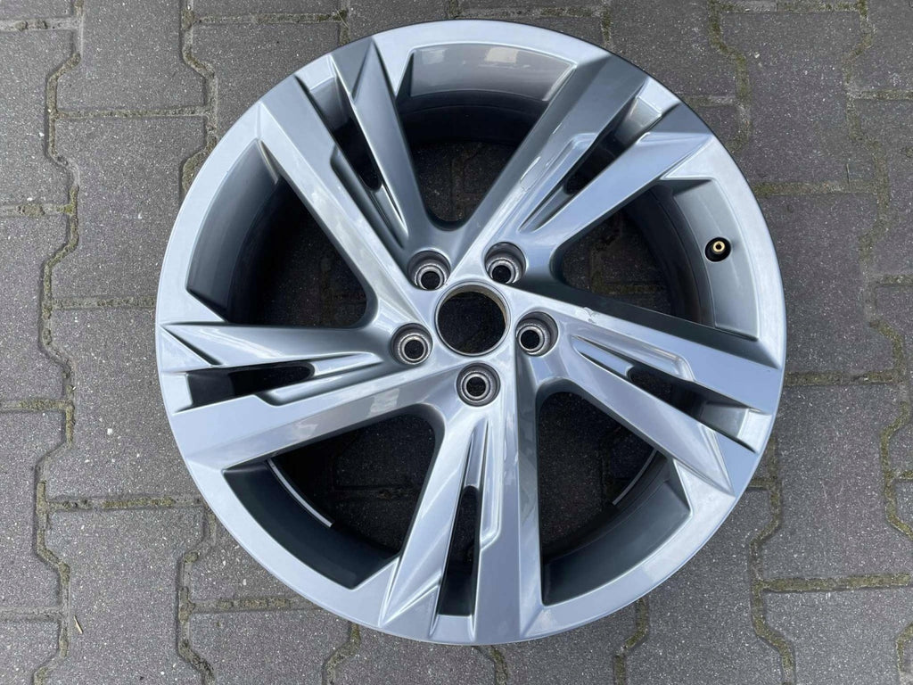 1x Alufelge 17 Zoll 6.5" 5x100 39ET Glanz Graphit 2G7601025E VW Rim Wheel FEL1922834330hv