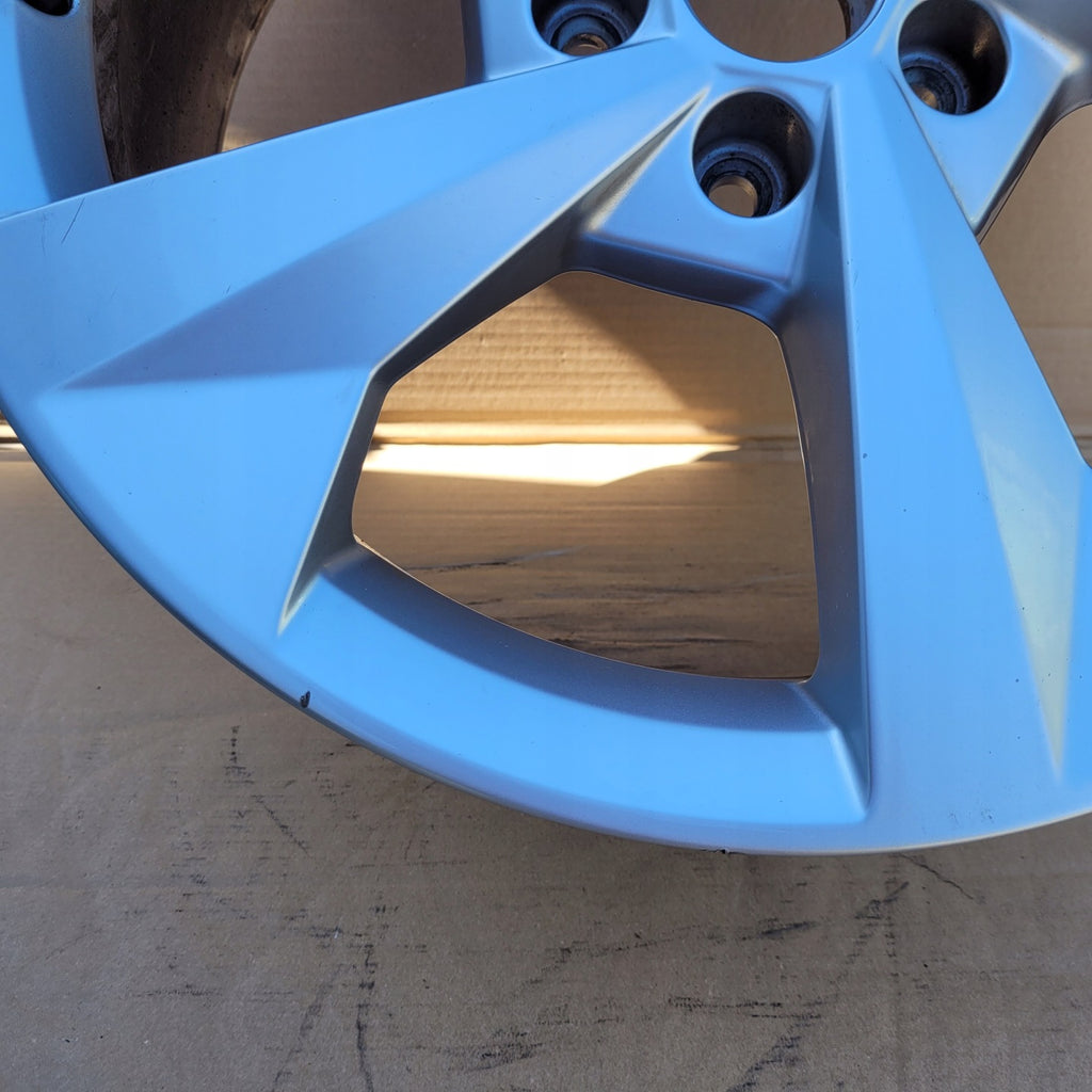 1x Alufelge 18 Zoll 8.0" 5x112 8Y0601025CP Audi A3 Rim Wheel FEL9475105051xm