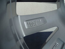 Laden Sie das Bild in den Galerie-Viewer, 1x Alufelge 17 Zoll 5x112 2GA601025P VW T-Roc I Rim Wheel FEL3103336785gr