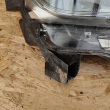 Load image into Gallery viewer, Frontscheinwerfer Citroën Berlingo 9824055880 Rechts Scheinwerfer Headlight