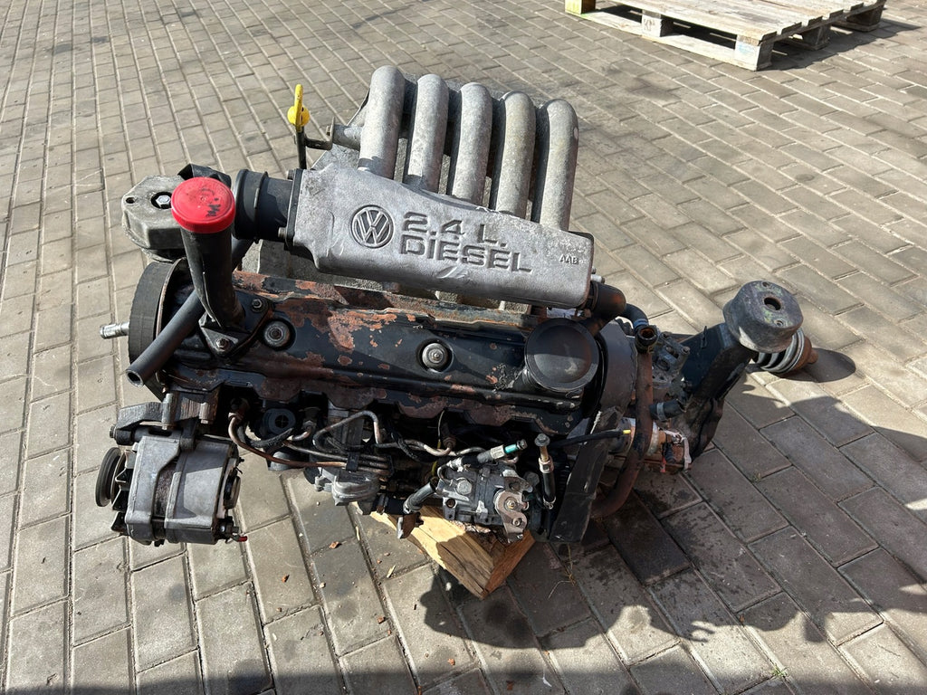 Motor VW Transporter AAB 2.4 78PS 57kW 196TKm Diesel Engine Komplett