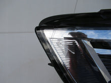 Laden Sie das Bild in den Galerie-Viewer, Frontscheinwerfer VW Multivan 7E1941036 LED Rechts Scheinwerfer Headlight