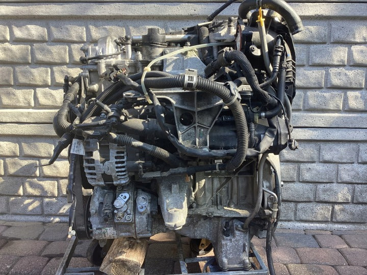 Motor Mercedes-Benz W205 274920 2.0 CGI 184PS 135kW Benzin Engine Komplett MOT4961786496gh