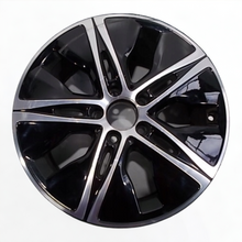 Laden Sie das Bild in den Galerie-Viewer, 1x Alufelge 17 Zoll 7.0&quot; 5x112 48,5ET Glanz A2054019000 Mercedes-Benz Rim Wheel