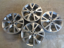 Load image into Gallery viewer, 4x Alufelge 17 Zoll 7.0" 5x112 45ET Glanz Silber 5E0601025S Skoda Octavia III I FEL4824722990fo