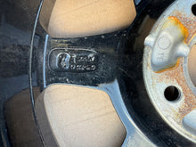 Laden Sie das Bild in den Galerie-Viewer, 1x Alufelge 15 Zoll 5.5&quot; 4x100 Renault Twingo Iii Rim Wheel