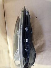 Laden Sie das Bild in den Galerie-Viewer, Frontscheinwerfer VW Golf VII 5G1941006D 1EB01306602 Xenon Rechts Headlight SCH6820629254hf