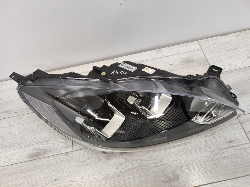 Frontscheinwerfer Ford Kuga LV4B-13W029-AK Rechts Scheinwerfer Headlight SCH9541797882on
