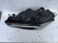 Laden Sie das Bild in den Galerie-Viewer, Frontscheinwerfer Skoda Superb 3P1941015B Links Scheinwerfer Headlight SCH8566405995lo