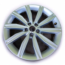 Load image into Gallery viewer, 1x Alufelge 19 Zoll 8.5&quot; 5x112 40ET Glanz Silber 4K0601025G Audi A6 C8 Rim Wheel