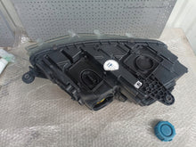 Load image into Gallery viewer, Frontscheinwerfer Hyundai I20 III 92101-Q0050 Links Scheinwerfer Headlight SCH4782308695pc