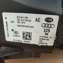 Load image into Gallery viewer, Frontscheinwerfer Audi A3 8V0941006 Xenon Rechts Scheinwerfer Headlight