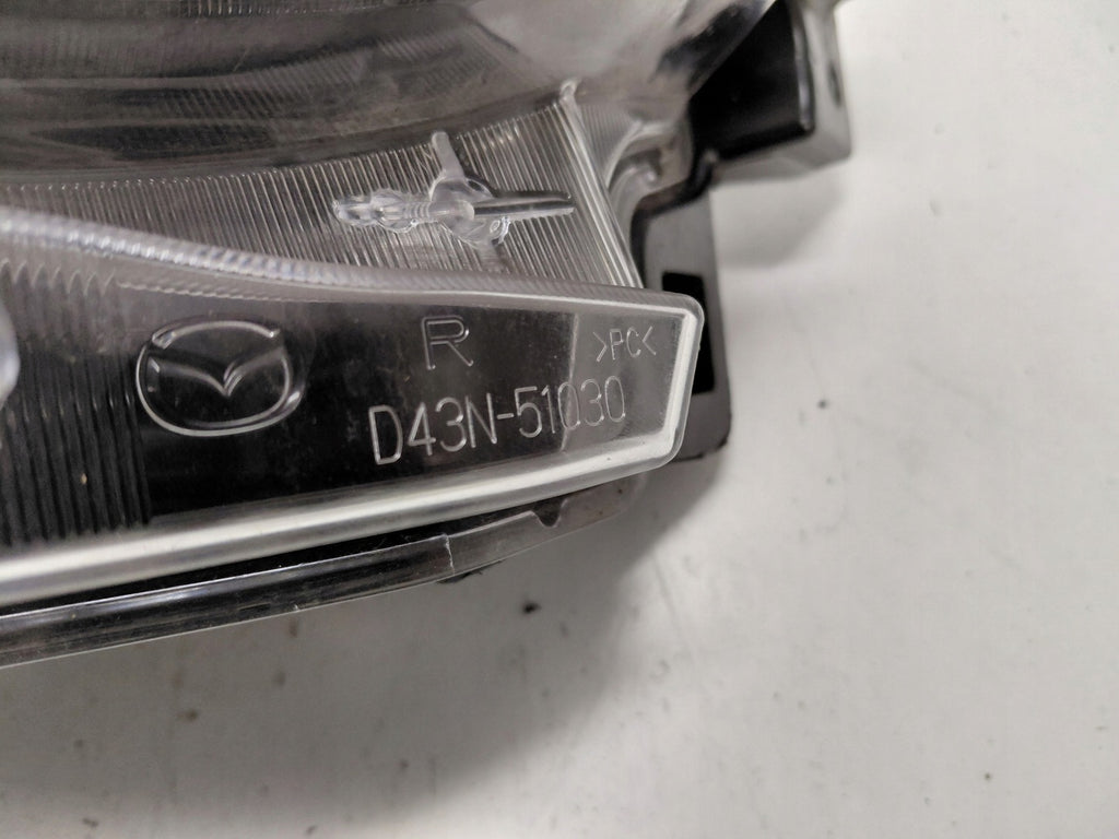 Frontscheinwerfer Mazda 2 D43N-51030 LED Rechts Scheinwerfer Headlight SCH4112587086xy