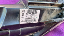 Load image into Gallery viewer, Frontscheinwerfer Renault Clio IV 260100274R LED Rechts Scheinwerfer Headlight SCH5010930353sg