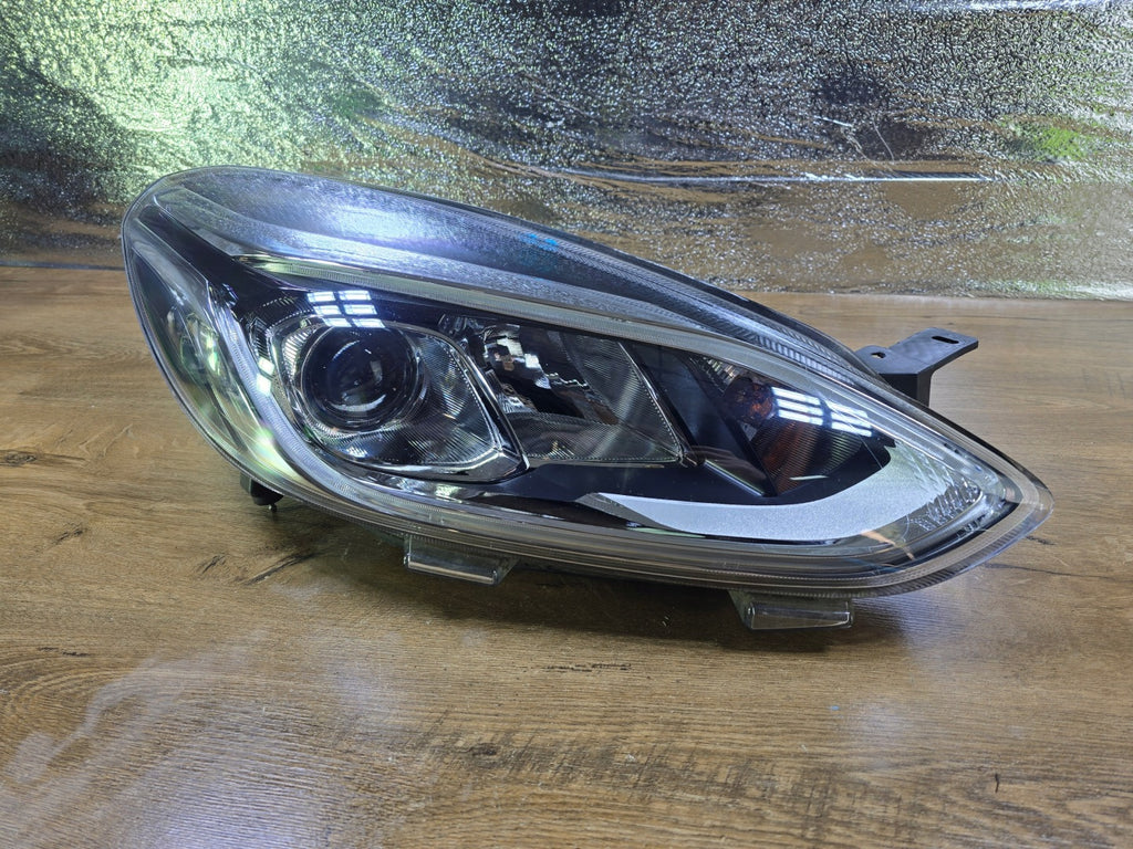 Frontscheinwerfer Ford Fiesta Rechts Scheinwerfer Headlight SCH8917732238za