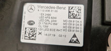 Laden Sie das Bild in den Galerie-Viewer, Frontscheinwerfer Mercedes-Benz Cla A1189063100 LED Links Scheinwerfer Headlight