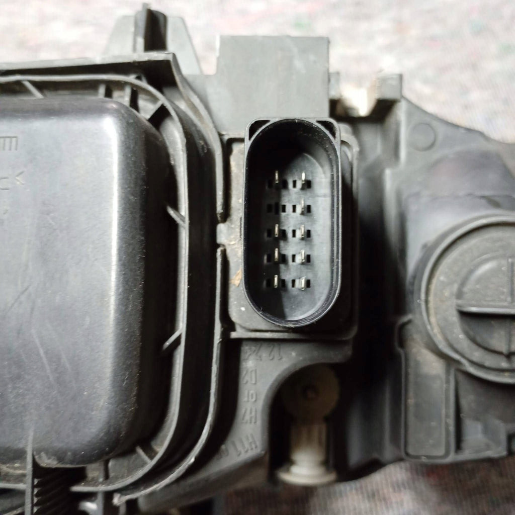 Frontscheinwerfer Audi A3 8P0941003A 0301206201 FALSE Scheinwerfer Headlight SCH2501804597rr