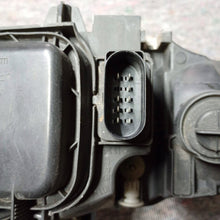 Laden Sie das Bild in den Galerie-Viewer, Frontscheinwerfer Audi A3 8P0941003A 0301206201 FALSE Scheinwerfer Headlight SCH2501804597rr