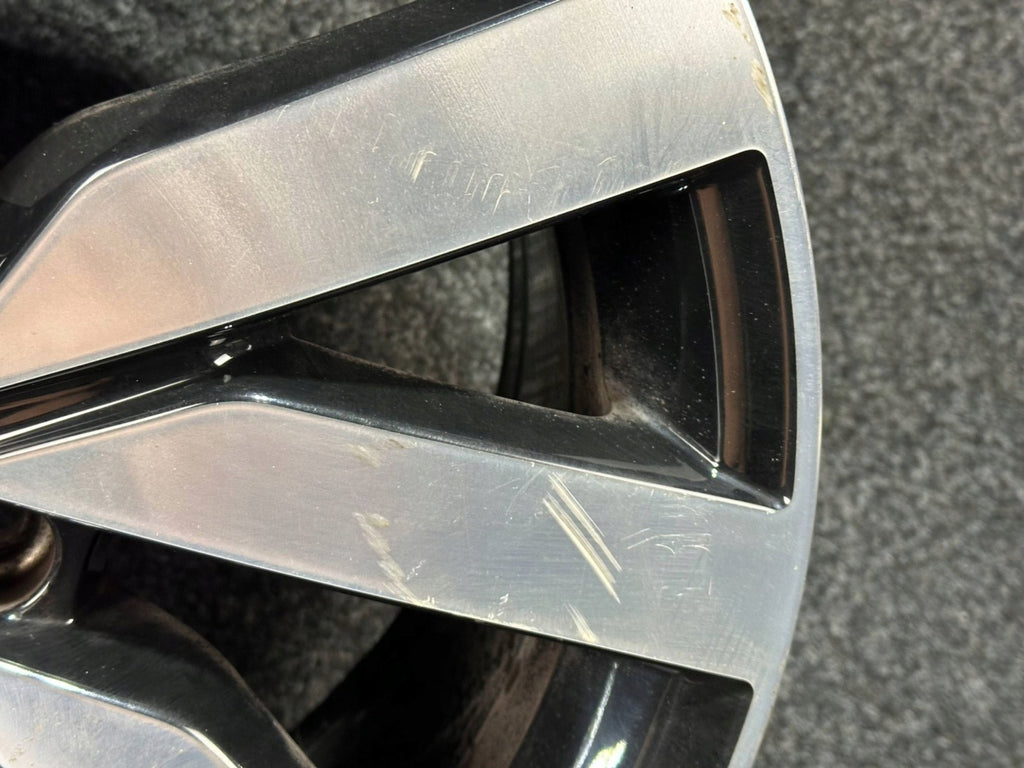1x Alufelge 18 Zoll 7N0601025P VW Sharan Rim Wheel FEL2200050469nx