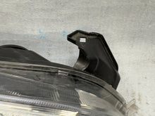 Laden Sie das Bild in den Galerie-Viewer, Frontscheinwerfer Opel Astra J 1EG01001102 0100110210048113 Rechts Headlight SCH5808361708ng