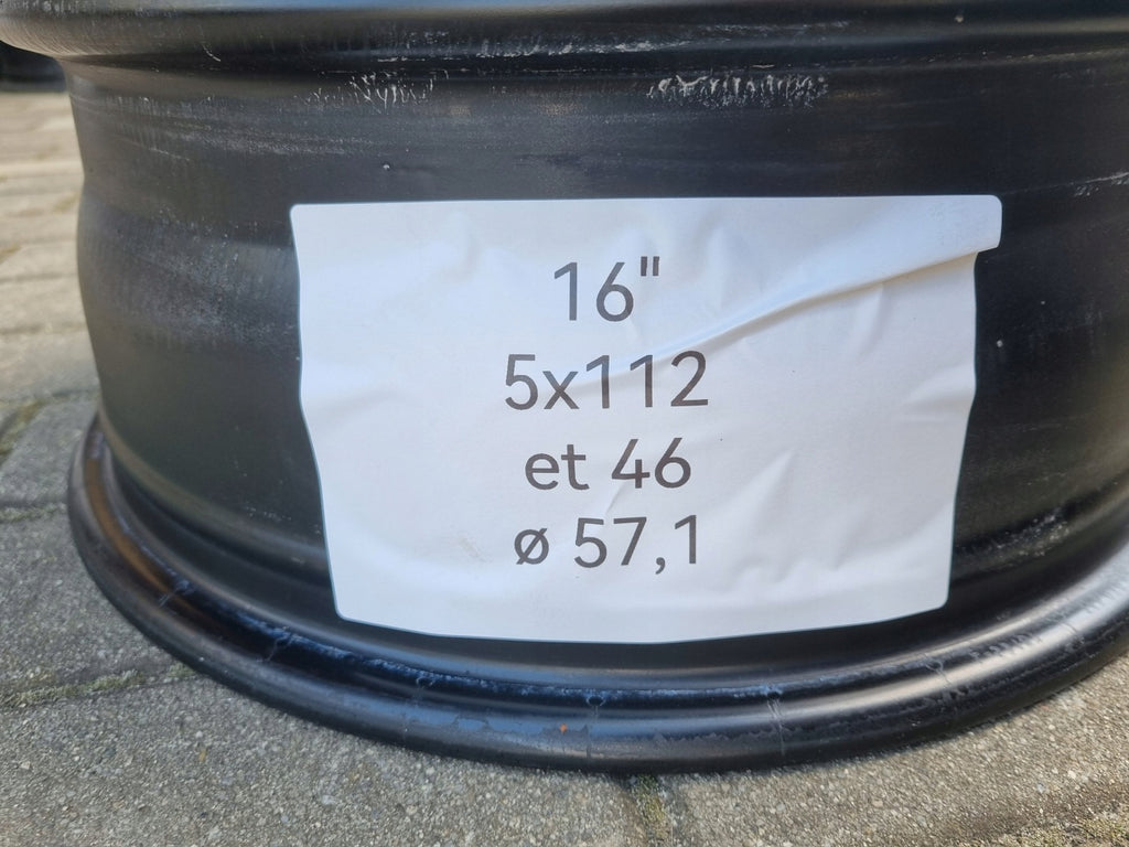 4x Alufelge 16 Zoll 6.5" 5x112 46ET Glanz Silber Audi I Rim Wheel FEL2900114384tb