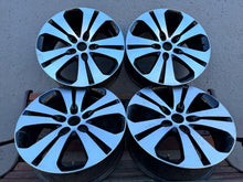 Load image into Gallery viewer, 4x Alufelge 18 Zoll 7.0" 5x114.3 40 5ET 52910-3U300 Kia Sportage Rim Wheel FEL1363852927eu