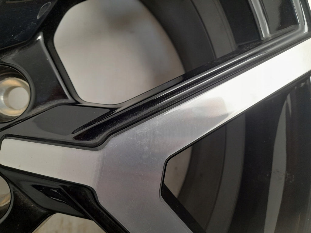 1x Alufelge 18 Zoll 7.0" 5x100 47ET Glanz Schwarz 6F9601025B Seat I Rim Wheel FEL9275561836dx