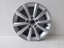 Laden Sie das Bild in den Galerie-Viewer, 1x Alufelge 16 Zoll 6.5&quot; 5x112 42ET 3G0071496B VW Passat Rim Wheel